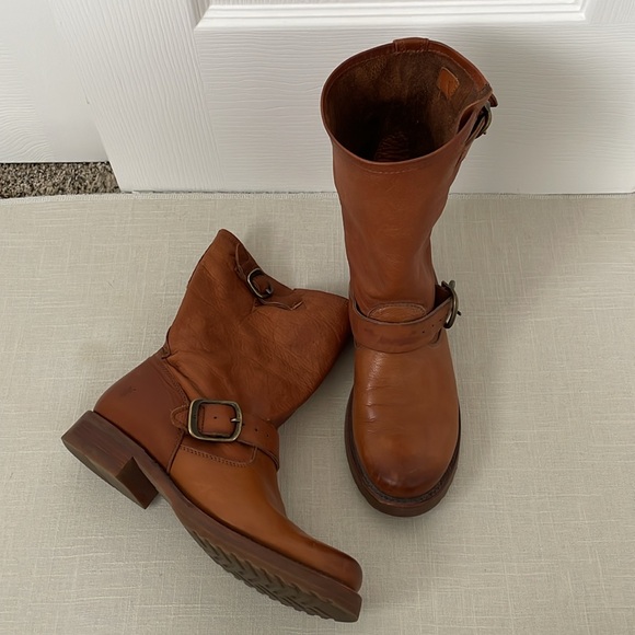 FRYE Veronica Short in Whiskey leather - Picture 8 of 8